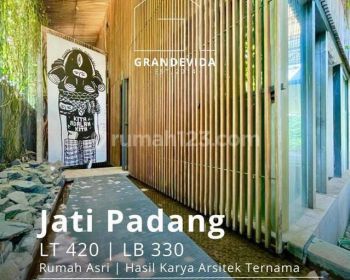Dijual Rumah Modern Tropis di Jatipadang