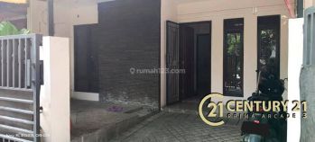 Rumah Minimalis Strategis di Graha Bintaro dekat Tol Parigi 4880