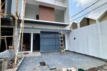 Rumah 2 Lantai Baru di Cilangkap Jakarta Timur