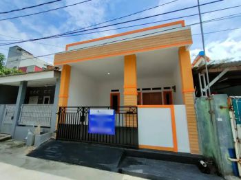 DIJUAL RUMAH FULL BANGUNAN MURAH DAN STRATEGIS DI JABABEKA, CIKARANG