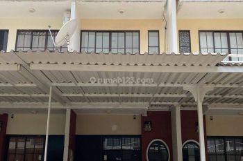 SEWA RUMAH PALING MURAH DUA LANTAIII  Bagus