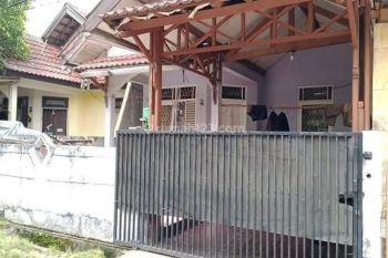 Rumah di Villa Pamulang Mas SHM