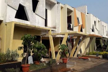 Rumah Dalam Cluster Tanjung Barat Dekat Mall AEON
