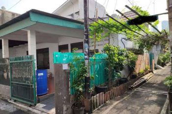 Rumah Second lokasi strategis di Tanjung Duren(TD116)