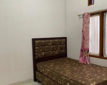 Sell Rumah: Rumah strategis