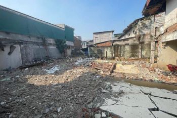 Chandra Disewa Tanah Luas 750m2 di Jelambar