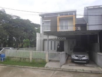 Rumah Siap Huni Posisi Hook,bonus Kavling