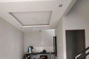 Rumah Modern Minimalis Siap Huni di Lubang Buaya Jaktim bs KPR