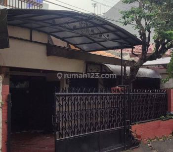 Rumah Lama At Tebet 1.5 Lt Kt 5 Km 4 Lt 150m² Lb 200m² 12.2023