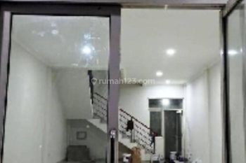 Ruko di mainroad jalan Rancabolang