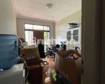 Rumah cantik di sayap Setiabudi