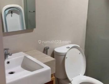 Dijual cepat dan murah apartemen Landmark Residence