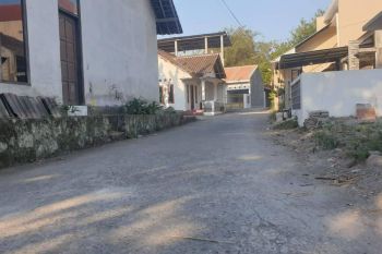 Depan UII Terpadu; Tanah Cocok Kost dan Hunian, SHM Siap Ajb
