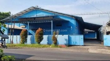 Gudang eks pabrik siap pakai dekat jalan raya solo purwodad