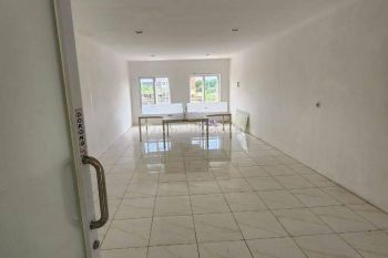 Ruko Dijual Disewakan, Muara Karang Jakut, Lt 4.5x18 Lb 248, SHM