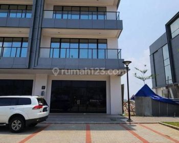 Ruko Soho Ebony Pik Siap Pakai 8 X 18 Parkiran Luas