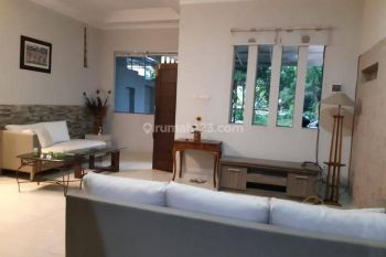 Rumah Bagus di Setra Duta, Bandung