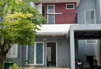Disewakan Rumah 2 Lantai Perumahan Grand Taruma Karawang Barat
