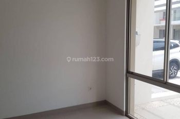 Sewa Rumah 6x10m2 2 Lantai Pantai Indah Kapuk 2