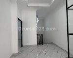 thumbnail-disewakan-rumah-2-lantai-full-furnished-di-cluster-viktoria-sentul-city-9