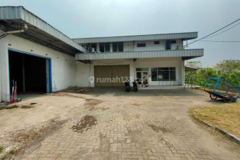 Pabrik di Jl. Raya Pasar Kemis - Kukun, Tangerang Kab., Tangerang 2.888 m Bagus