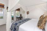 thumbnail-for-rent-daily-7-bedroom-luxury-villa-in-seminyak-bali-bvi46402-5