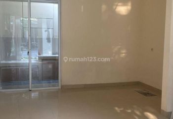 Disewakan rumah minimalis modern 2 Lantai Bagus banget!!