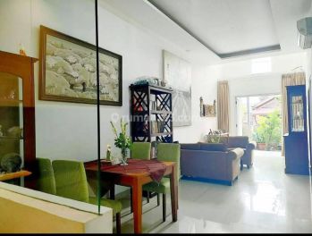 Rumah Sudah Renov Tanah Luas Bebas Banjir di Mandar Bintaro Jaya