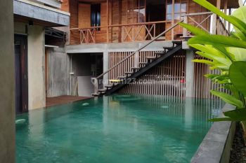 Rent Rumah: BEAUTIFUL VILLA