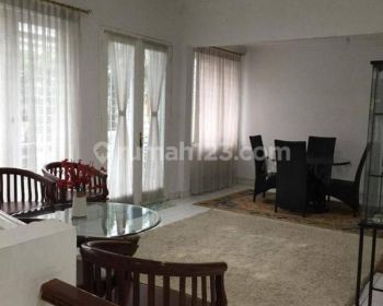 Disewakan Rumah Taman Grisenda Jakarta Utara
