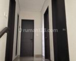 thumbnail-disewakan-rumah-modern-2-lantai-siap-huni-di-flora-summarecon-1