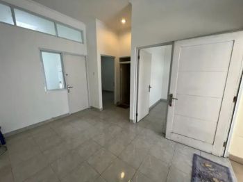 DIJUAL RUMAH SECOND SIAP HUNI