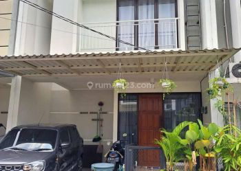 Rumah Cantik di Dalam Cluster Semi Furnished