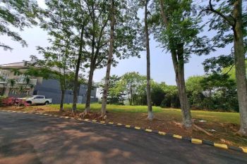 Kavling View Danau Lokasi Depan di Citra Gran Cibubur
