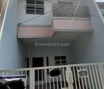 Rumah siap huni bebas banjir di tanjung duren(TD113)