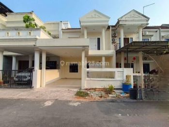 DIJUAL !! RUMAH 2 LT VICTORY RESIDENCE HADAP UTARA LT 126 M2 BATAM CENTER