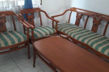 Rumah Sewa Murah Dua Lantai Siap Huni di Legenda Wisata Cibubur