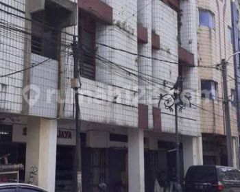 Murah Via Lelang, Ruko 4 Lantai di Area Bisnis Jl Cibadak