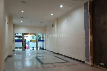 Di Sewa Ruko Raden Saleh Cikini,menteng Jakarta Pusat
