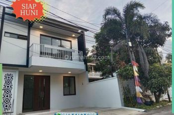 Strategis Rumah Hoek 2 Lantai Antapani Kota Bandung 203M10