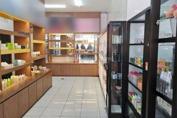 Disewakan Toko Komersial Siap Pakai Jalan Utama Raya Canggu