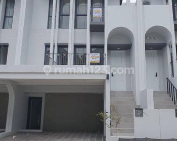 Rumah Mewah Baru 3 Lantai di Aether Greenwich Park Bsd City