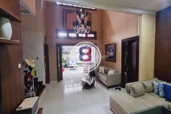 Rumah Siap Huni Lingkungan Asri di Senayan Bintaro Jaya Sektor 9