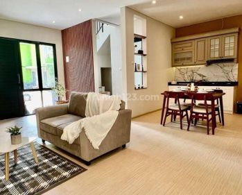 Rumah baru 2 lantai di Nusa Loka Neo Catalonia BSD City