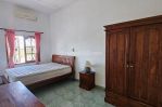 thumbnail-rumah-sewa-tahunan-3-kamar-kesambi-area-0