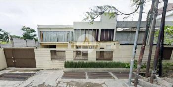 Bangunan Ex Kantor Hitung Tanah Sayap Setrasari Bandung