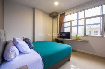 Kost Kelowna House Dwiwarna Jendela Keluar Dekat Mangga 2 Square