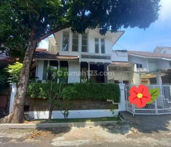 Rumah 2 lantai, renovasi, asri dan tenang, AC, Megapolitan Cinere