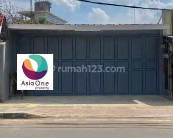 Ruko 1,5 Lt Akses Kontainer Jarang Ada Lokasi di Pondok Bambu