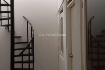 Di sewa rumah ubud permai lippo karawaci tangerang